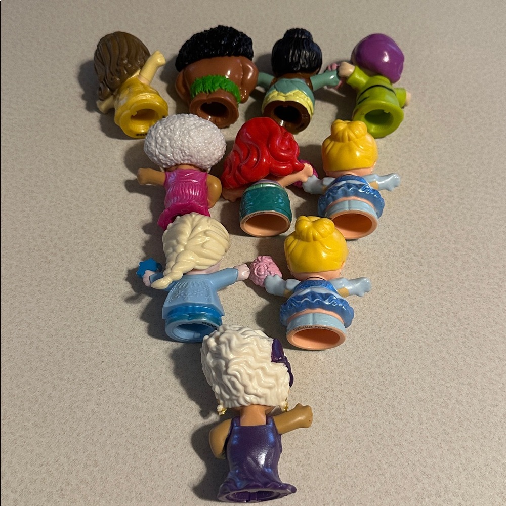 10 vintage Fisher Price little people mixed lot full of play time (set 1) - Picture 6 of 6